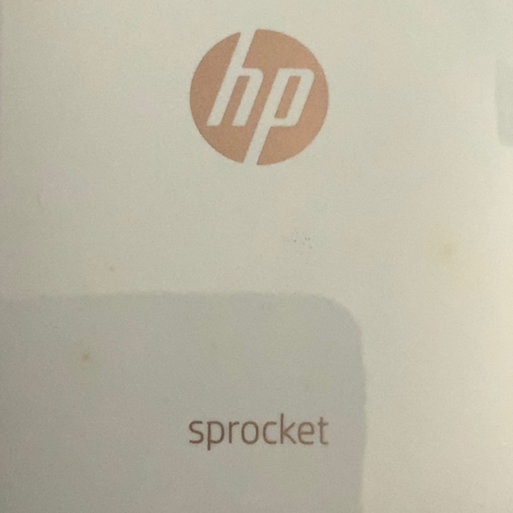 HP White Networking Device with Wireless Connectivity - Picture 2 of 3